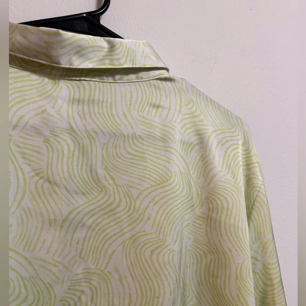 A New Day - Light Green Patterned Blouse -‎ Size Large